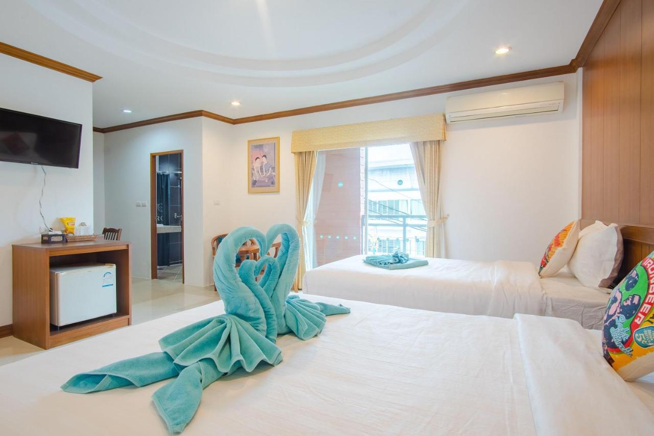 Pipikuku Hotel & Restaurant Patong Exteriör bild
