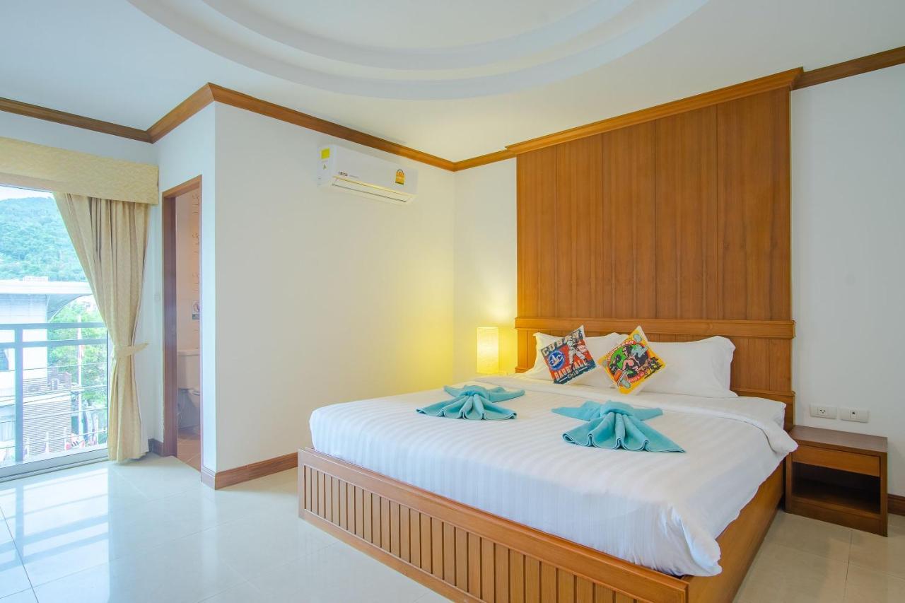 Pipikuku Hotel & Restaurant Patong Exteriör bild