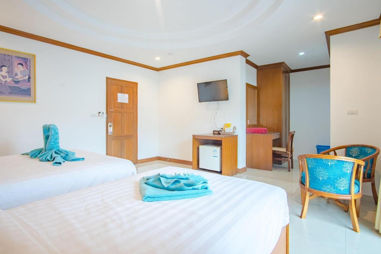 Pipikuku Hotel & Restaurant Patong Exteriör bild