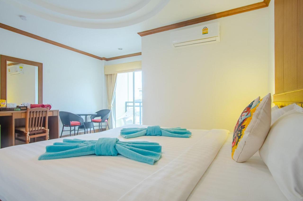 Pipikuku Hotel & Restaurant Patong Exteriör bild
